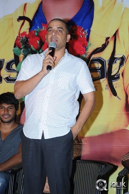 Iam-in-Love-Movie-Platinum-Disc-Function